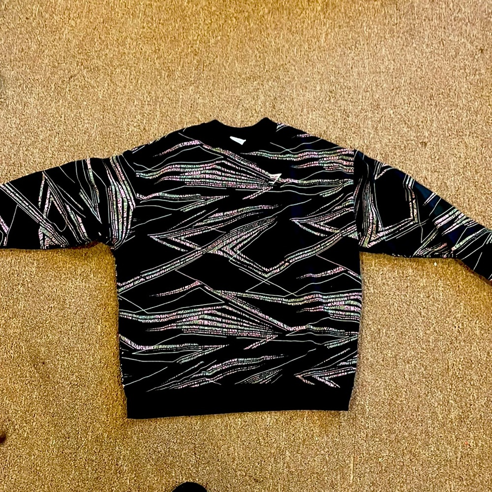 Zone Graphic Pullover